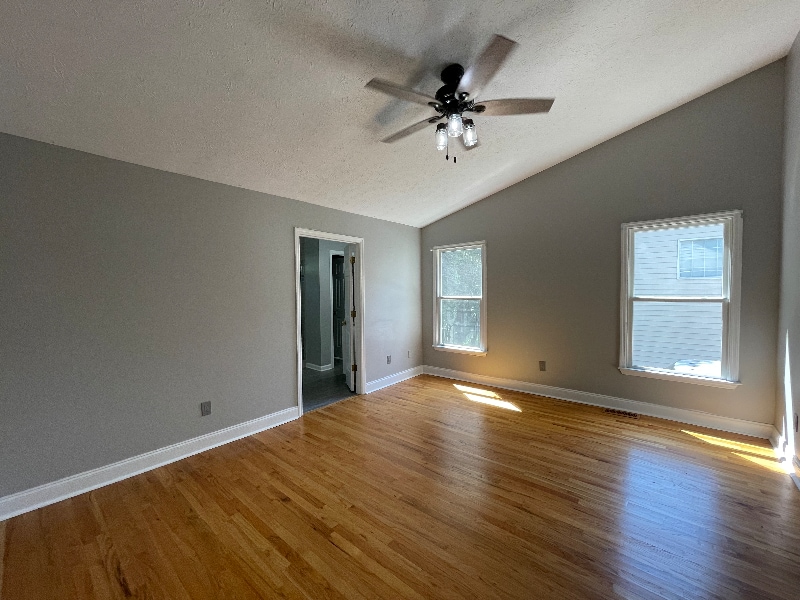 Building Photo - 645 Clearwater Pl