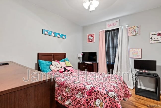 Building Photo - 1152 Woodbridge Dr