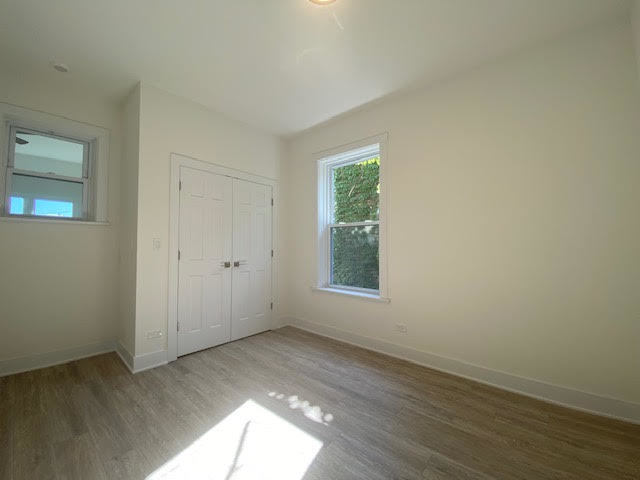 Building Photo - 1053 W Columbia Ave