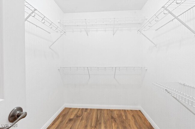 Building Photo - 6250 W Arby Ave