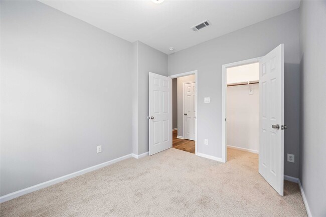 Building Photo - 4507 White Rock St