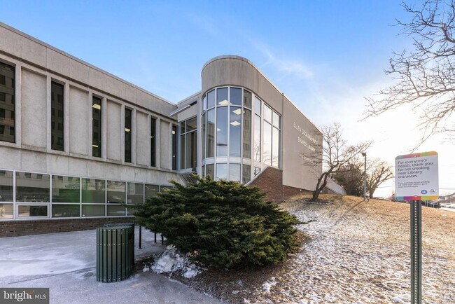 Building Photo - 4551 Strutfield Ln