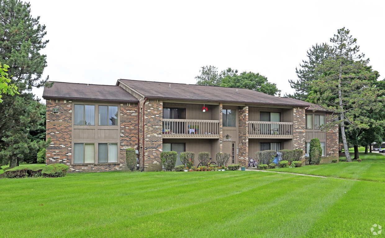 Green Hill Apartments Farmington Mi Apartment Finder
