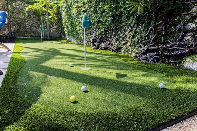 Building Photo - 103 W Sandpiper Cir