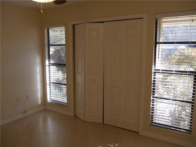 Building Photo - 3026 Vinson Ave