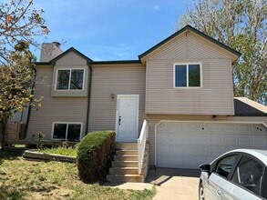 Building Photo - 20000 E Wagontrail Dr