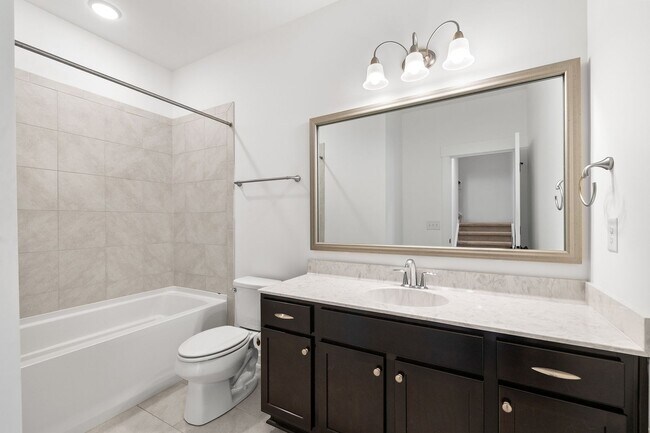 Building Photo - 3 Bedroom Townhome with Rooftop Terrace in Downtown Wake Forest!