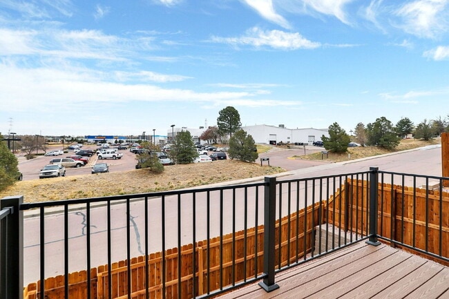 Building Photo - 3780 Venice Grove