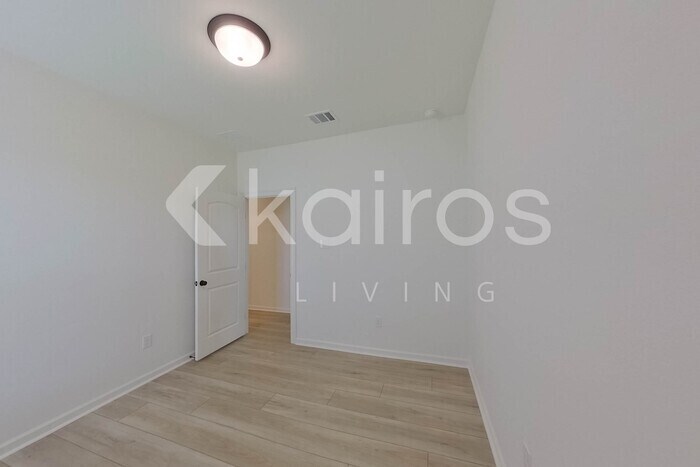 Building Photo - 101 Carencro St