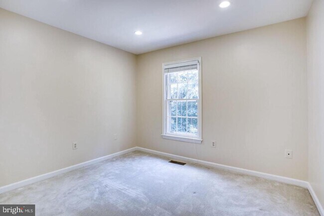 Building Photo - 11793 Great Owl Cir