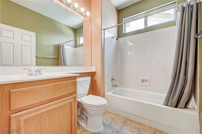 Building Photo - 1771 Sebring Hills Dr