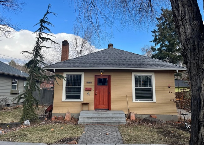 Building Photo - Refined North End Living: Historic 3-Bedroom Residence