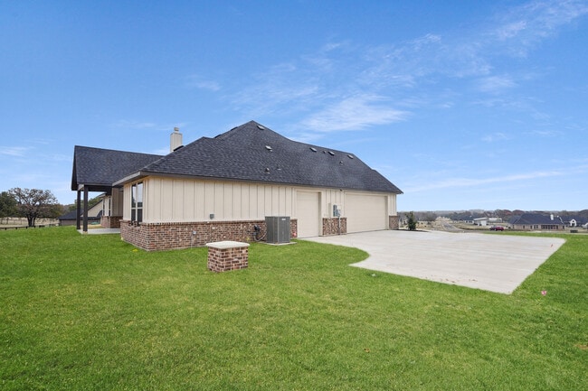 Building Photo - 1176 Paradise Pkwy