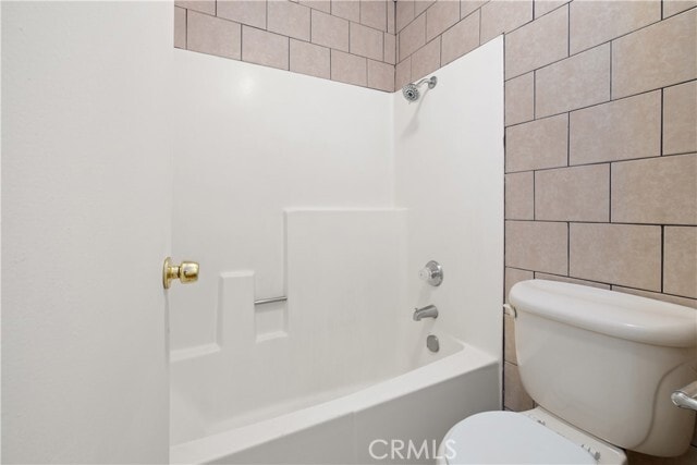 Building Photo - 1650 S Campus Ave