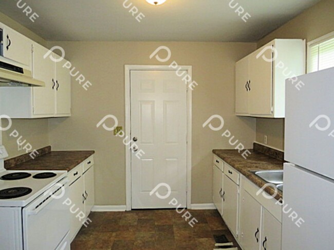 Building Photo - 3110 Leftwich St NW