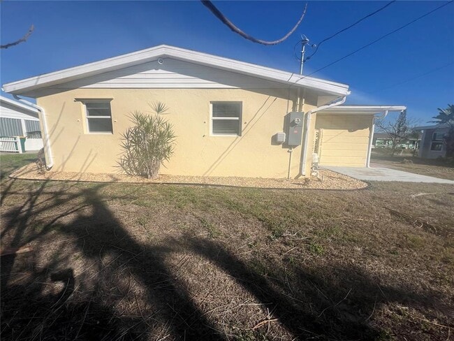 Building Photo - 322 Lasayette Dr NE