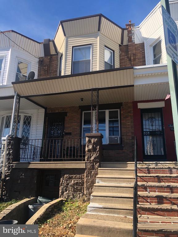 Building Photo - 226 S 56th St