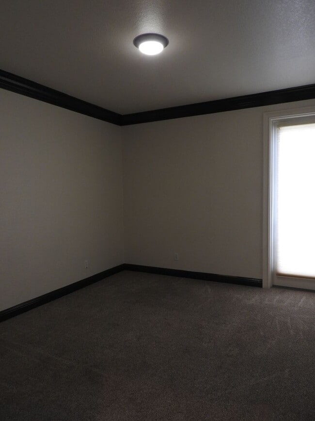 Building Photo - 300 Harvest Sky Ct