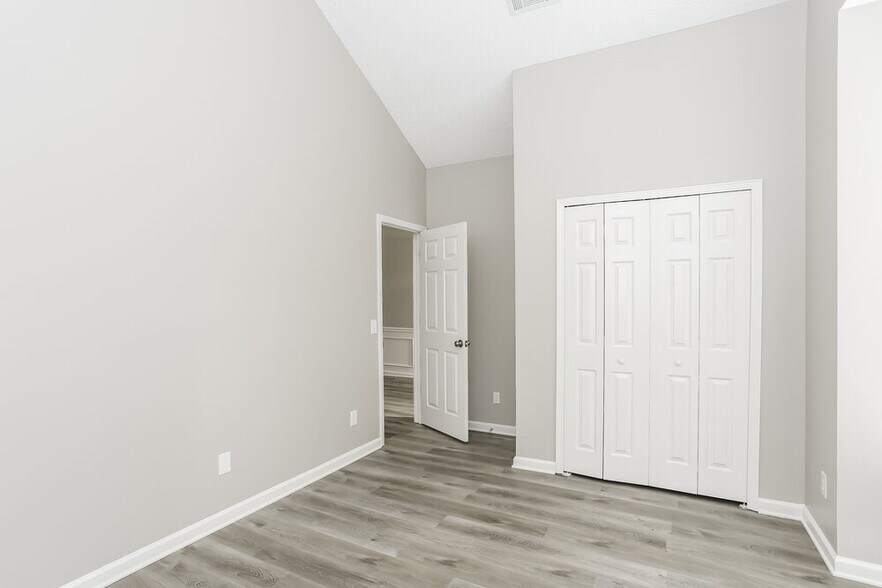 Building Photo - 3118 Baywood Ct