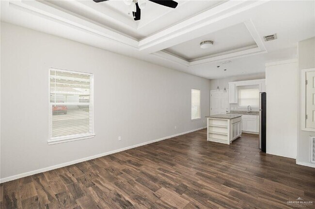 Building Photo - 1415 Marcela Dr