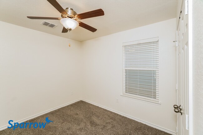 Building Photo - 1612 Iron Creek