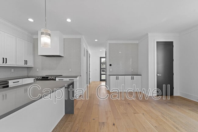 Building Photo - 2345 Bahia Vista St