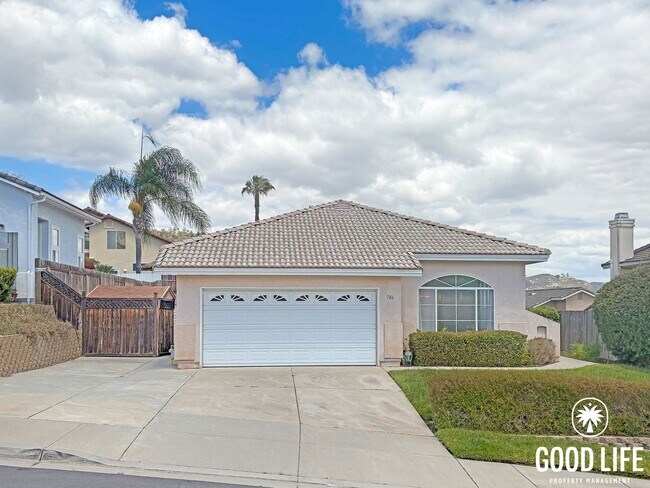 Building Photo - Gorgeous 3B/2BA House w/ Attached Garage, Storage Sheds, and Tons of Space!