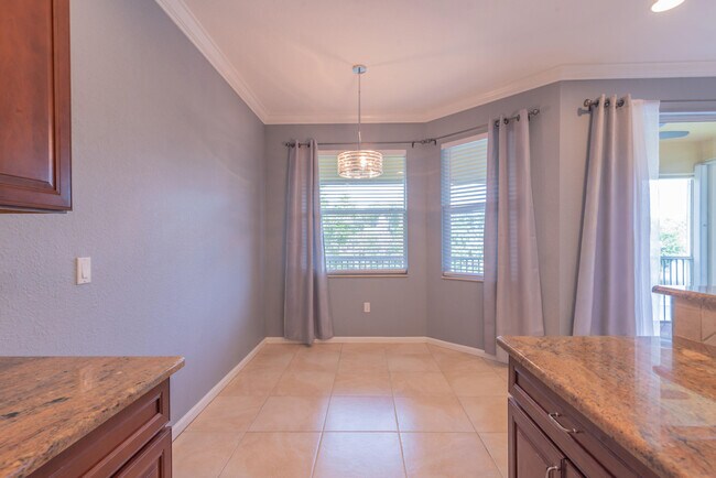 Building Photo - 7522 SW Herrington Ln