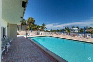 Building Photo - 650 Snug Harbor Dr