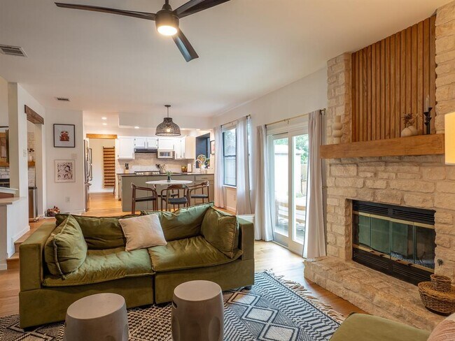 Building Photo - 5727 Abilene Trl