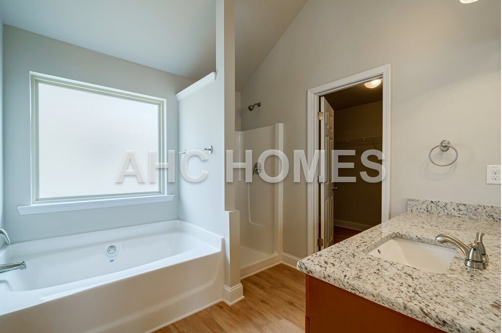 Building Photo - 5244 Halcyon Ct