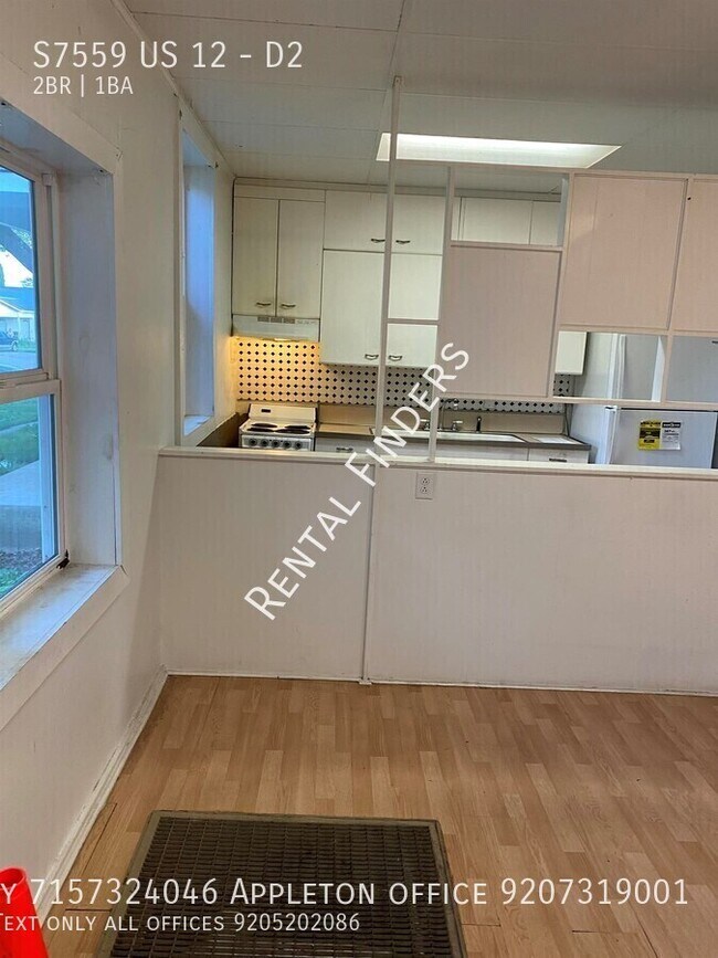 Building Photo - S7559 US 12-D2