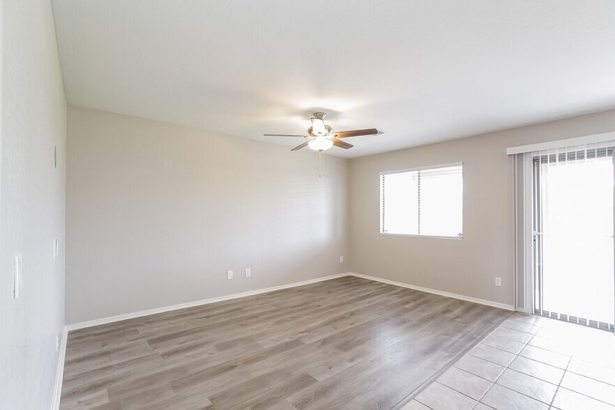 Building Photo - 10755 W Coolidge St