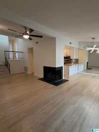 Building Photo - 118 W Green