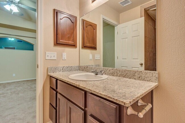 Building Photo - 3925 Hueco Valley Dr