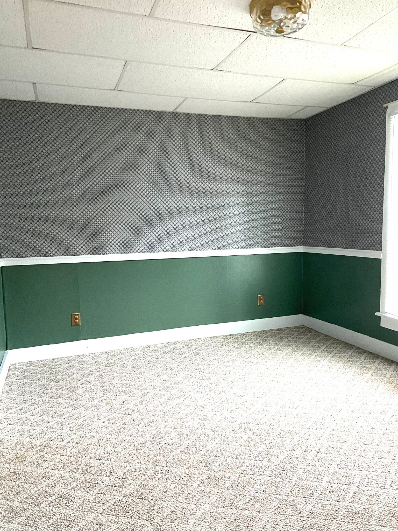 Unfurnished bedroom 1 view. - 76 N Main St