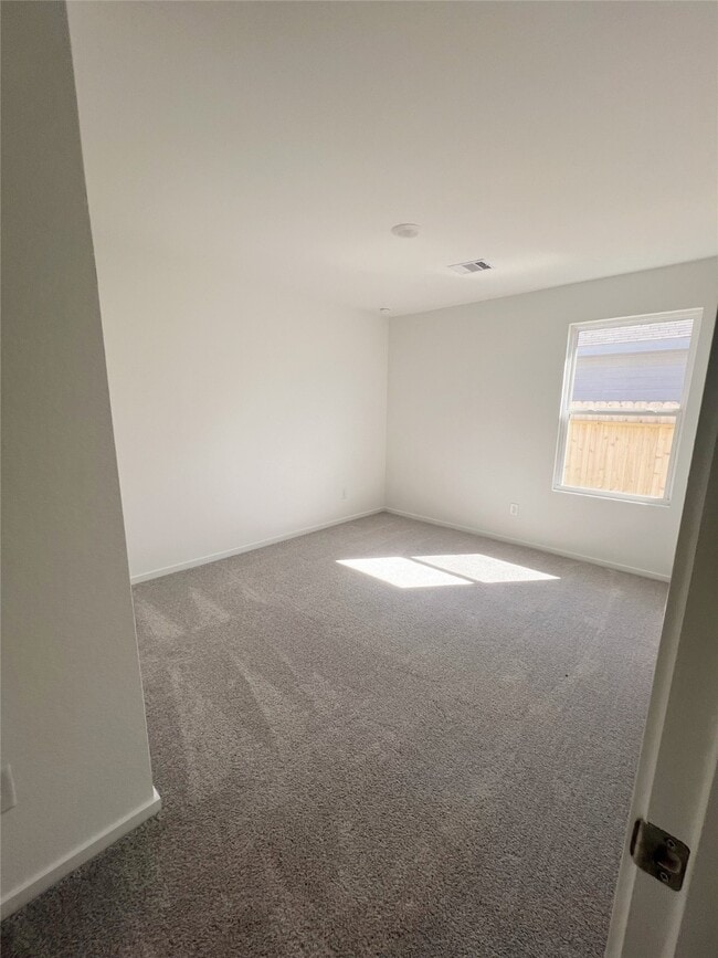 Building Photo - 12526 Mountain Daisy Rd