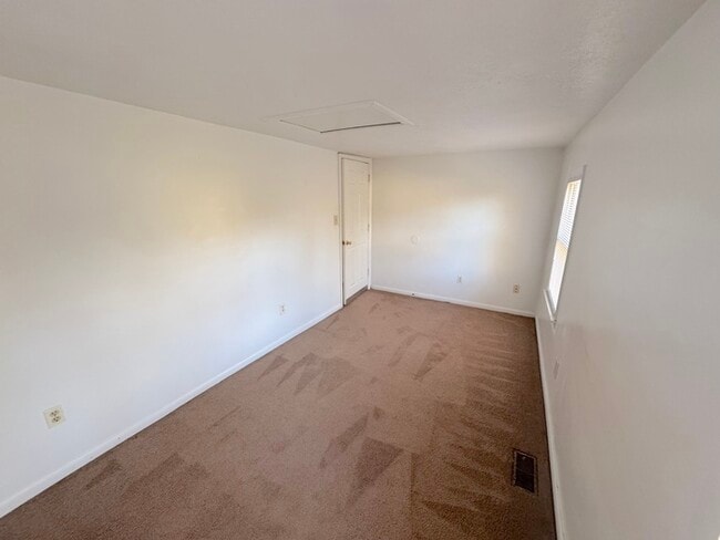 Building Photo - 431 Seaboard Ave