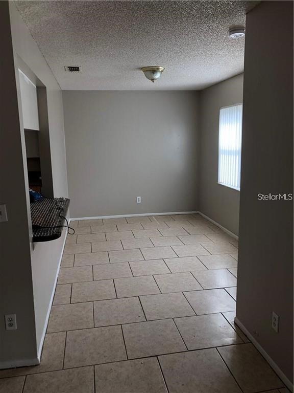 Building Photo - 2408 Swailes Dr