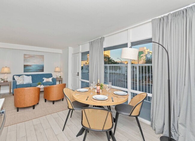 Building Photo - 1801 Withers Dr