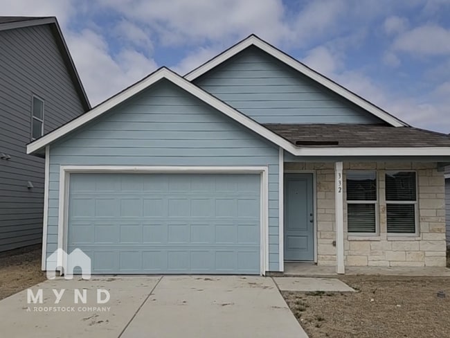 Building Photo - 332 Pacific Waters