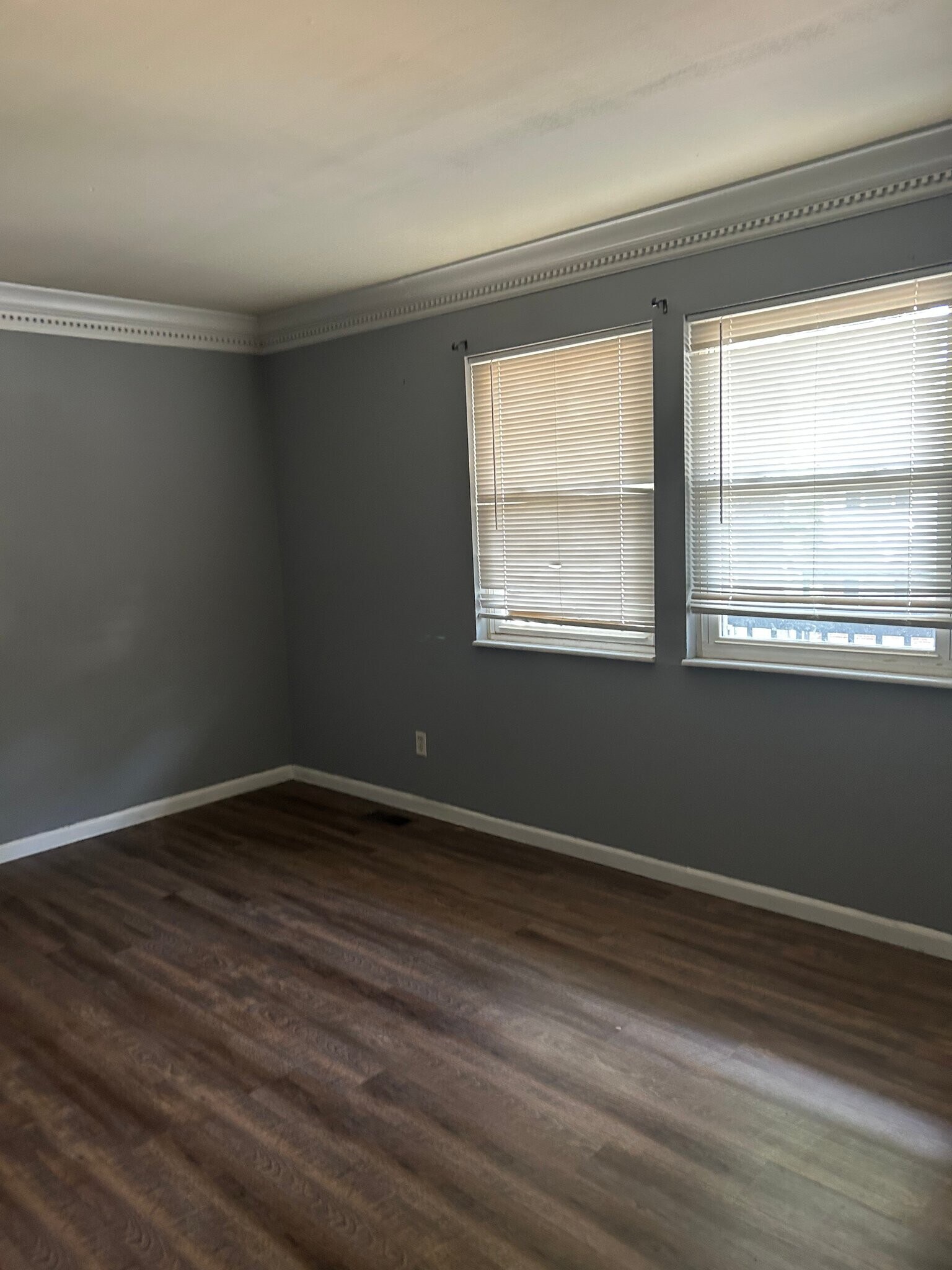 Building Photo - 7119 Wayles Dr