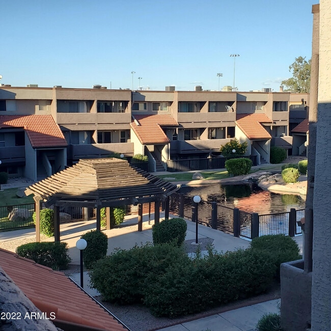 Building Photo - 1645 W Baseline Rd