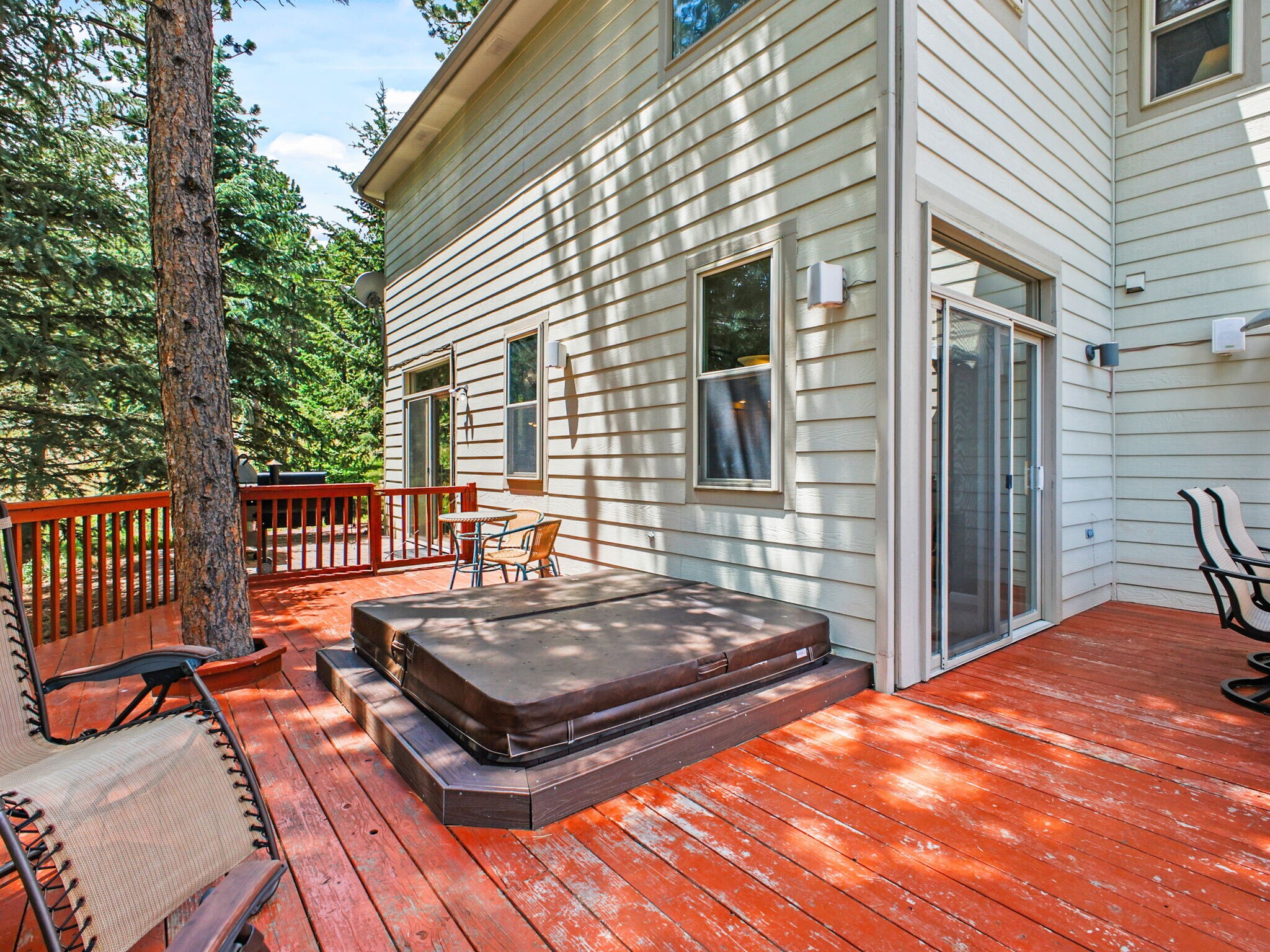Building Photo - 3648 Heatherwood Way