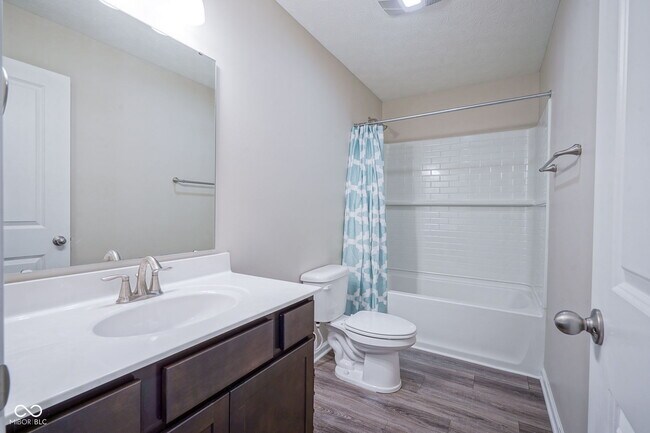 Building Photo - 6810 Birmingham Ave