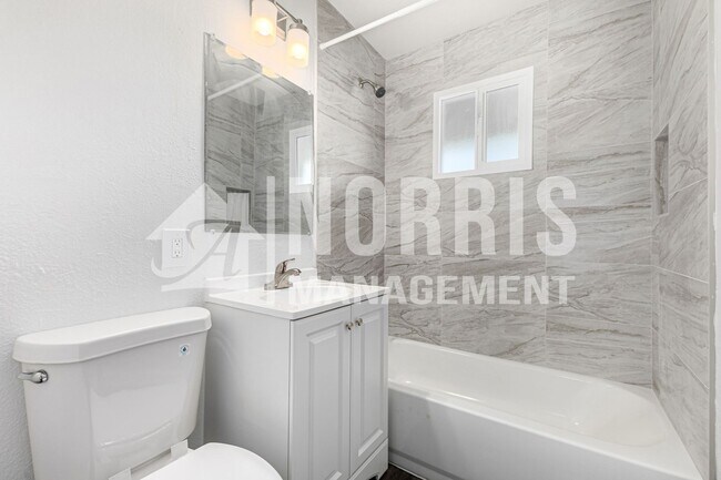Building Photo - Convenient, Beautifully Updated Space Available Now!