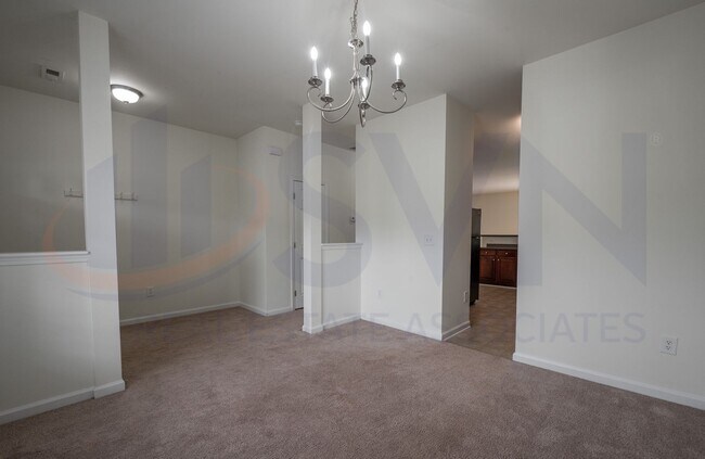 Building Photo - 4815 Hoppers Dr
