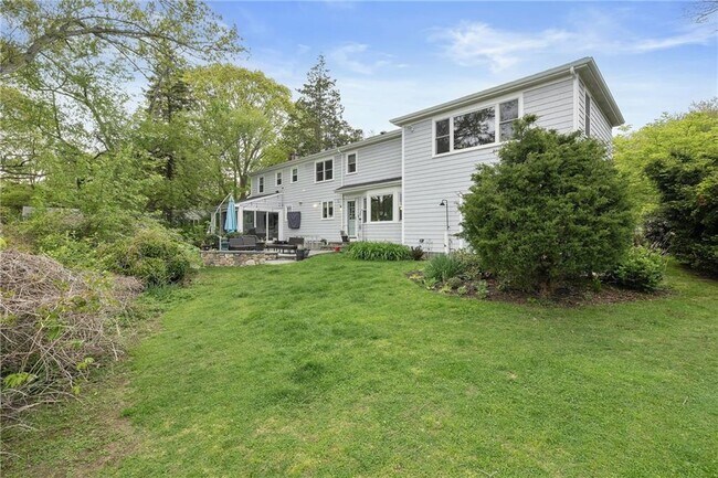 Building Photo - 21 Preston Dr