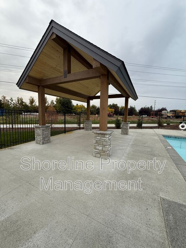 Building Photo - 2009 Freya Ct