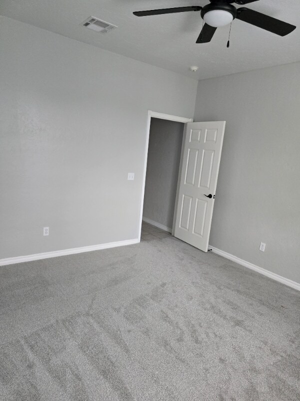 Building Photo - 12007 Ashford Dr